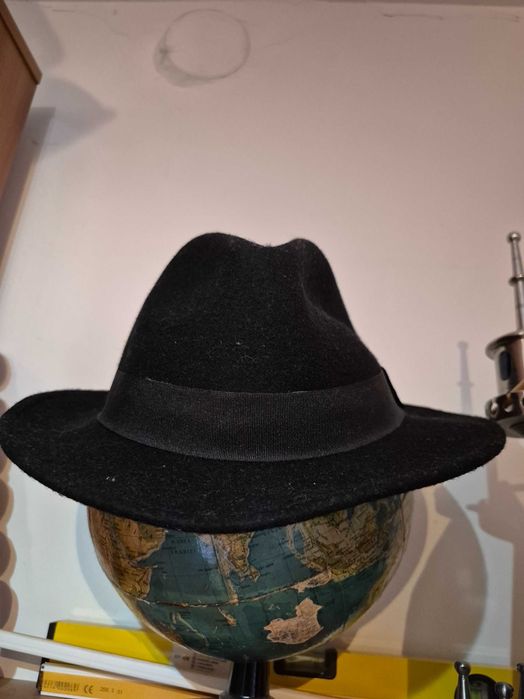 Pălărie Fedora pentru bărbați cu bandă