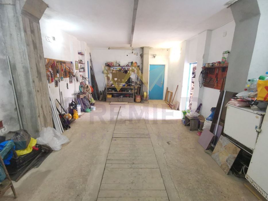 Продава се Къща в с. Соколово, Област Добрич - 194 кв.м за 645 €/кв.м - Снимка #12