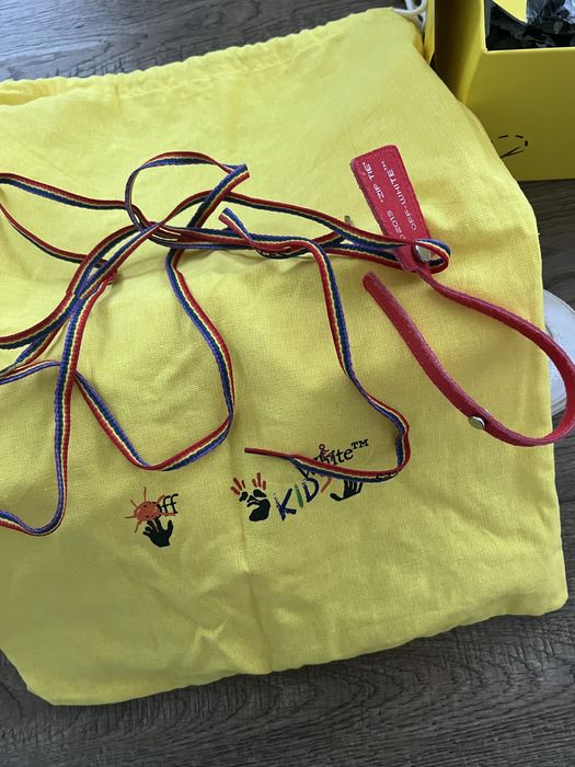 Off-White обувки