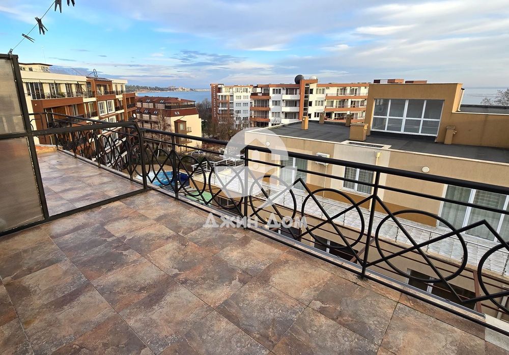 Продава се Четиристаен апартамент в с. Равда, Област Бургас - 128 кв.м за 1055 €/кв.м - Снимка #7