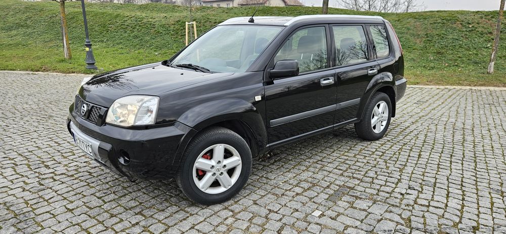 Nissan X-Trail 4x4 la Buton