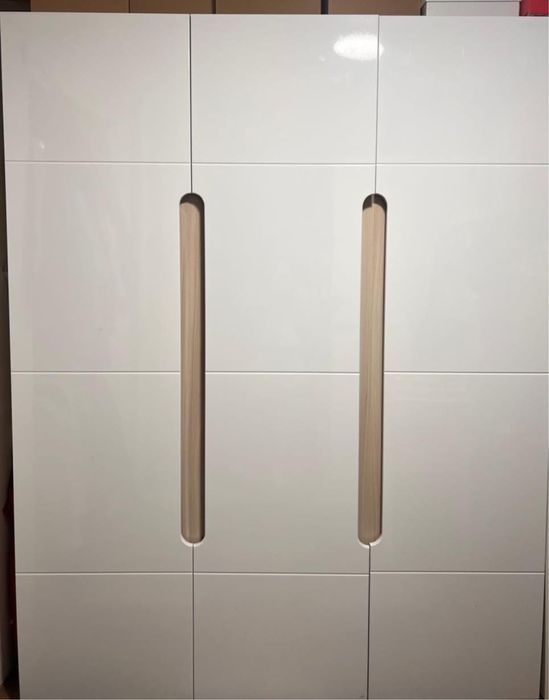 Шкаф продам новый