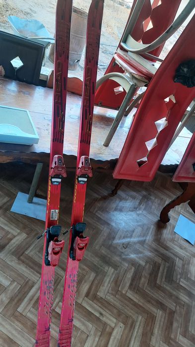 Лыжи продам или меняю