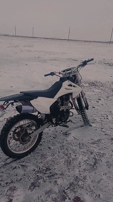 Продам эндуро 250