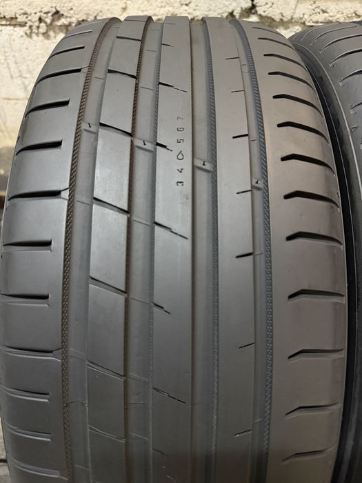 245/40/20 Nokian 2бр дот24