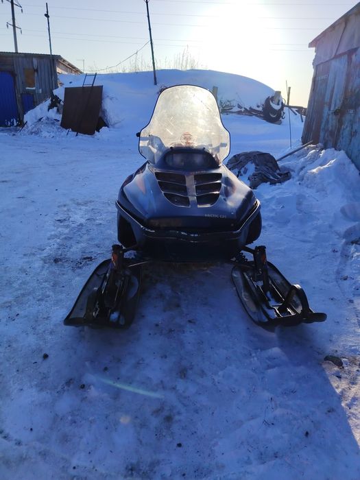 Продам снегоход Арктик кат биркат 550