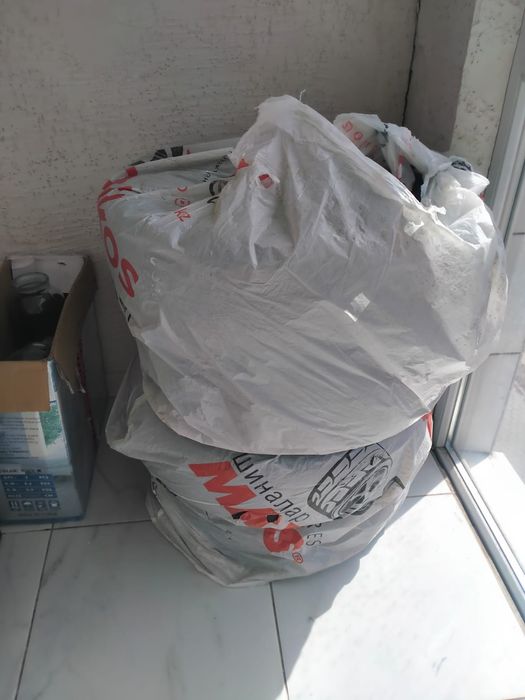 Авто шины продам на 15