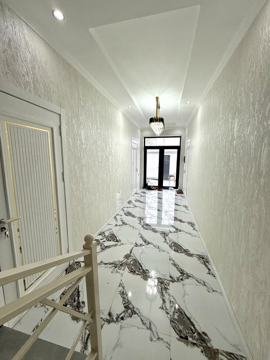 Срочно ЕВРО-ТАУНХАУС Сотилади. Янги 2026. 2,4 соток 2-этаж.Заходи живи