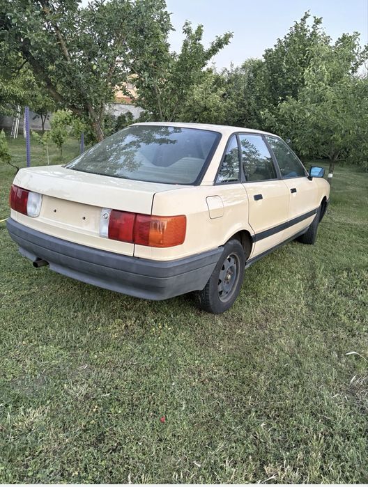 Audi 80 de epoca 1.8 automat