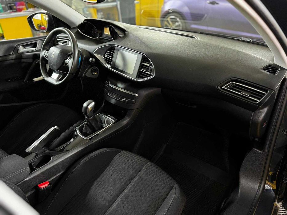 Peugeot 308 | 2018 | 1.6 D | Rate | BuyBack | GARANTIE !!! | Impecabil | UNIC PROPRIETAR | ACHIZITIONATA DIN REPREZENTANTA !!!