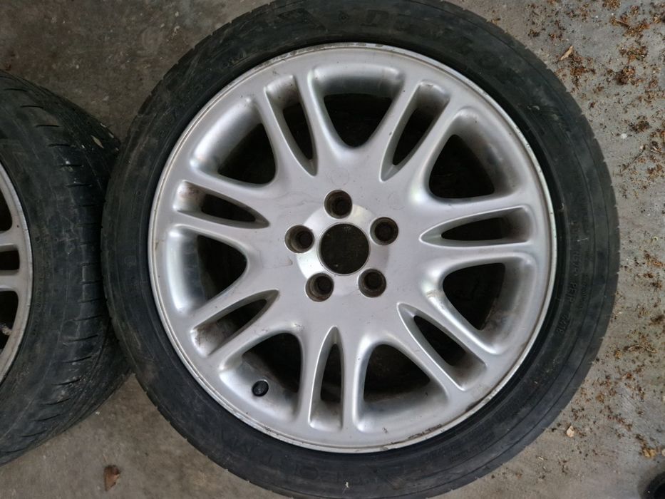 Vand genti cu cauciucuri Volvo S60