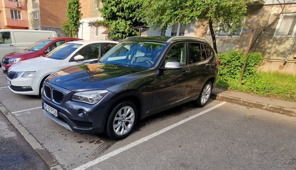 BMW X1 2013 — imagine 2