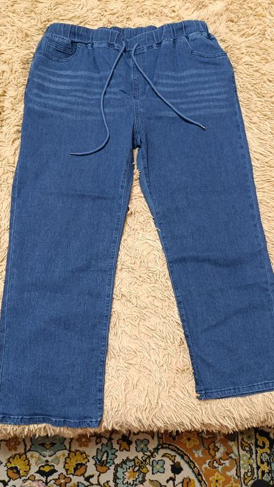 Джинсы , пояс на резинке