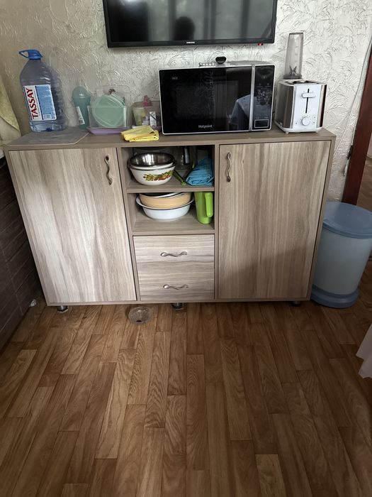 Шкаф на кухню продам шкаф