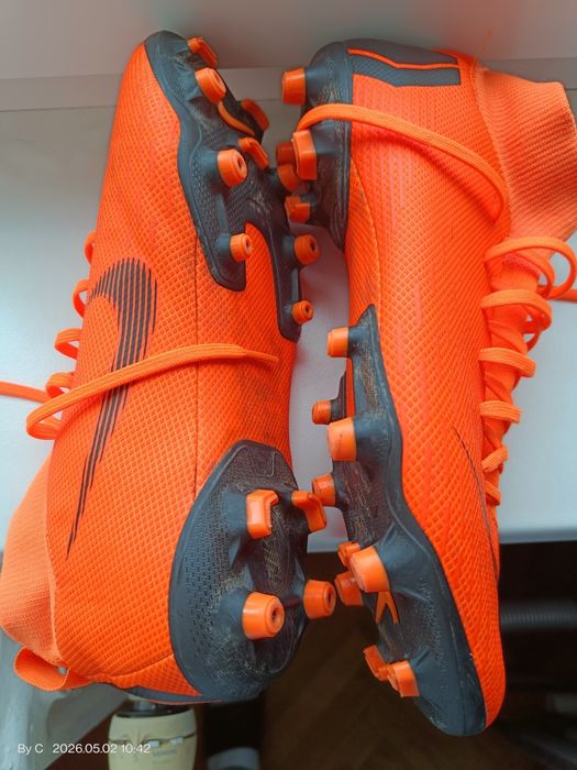 Ghete Fotbal Nike Mercurial