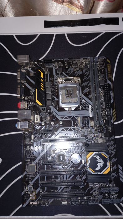 Материнская плата