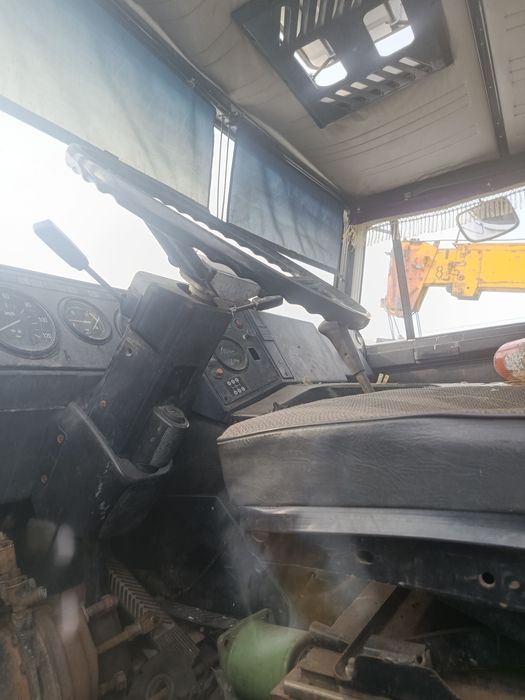 Продам МАЗ десятитонник