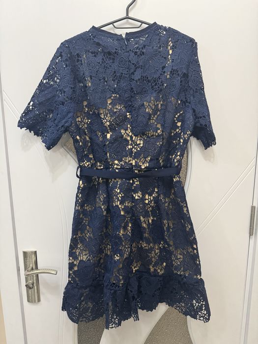Дамска дантелена тъмно синя рокля
