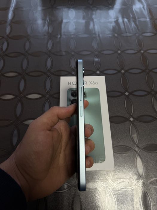 Телефон Honor X6a