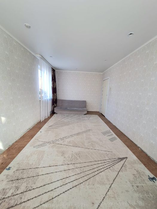 Продаётся 3 комнатная 2 этаж