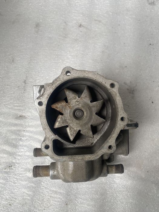Помпа Subaru ej255