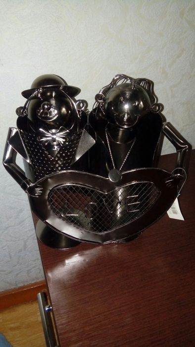 Продам сувенир новый