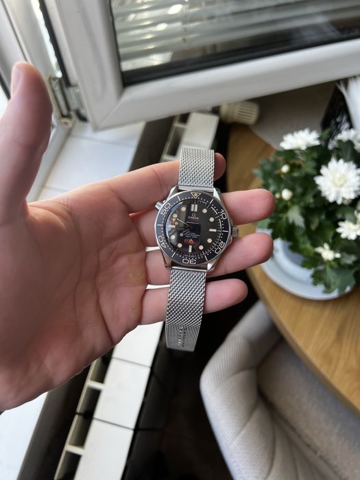 Omega Seamaster Diver 300m “James Bond 007” 42 mm