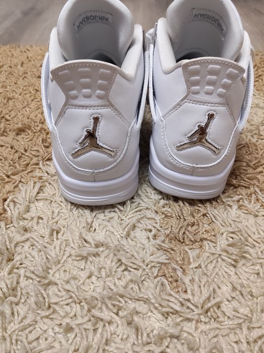 Jordan 4 Pure Money Premium