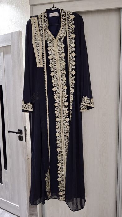 Продам красивое вечернее платье