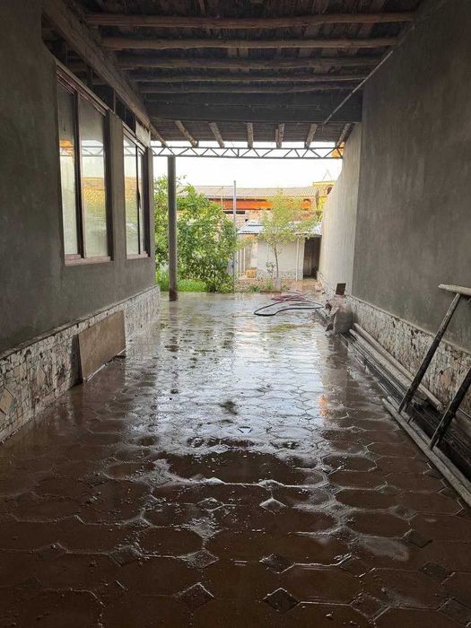 Хонобод, Беруний маҳалласида уй сотилади!