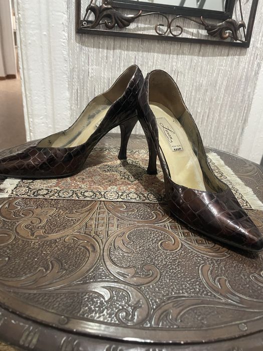 Обувь женская разная