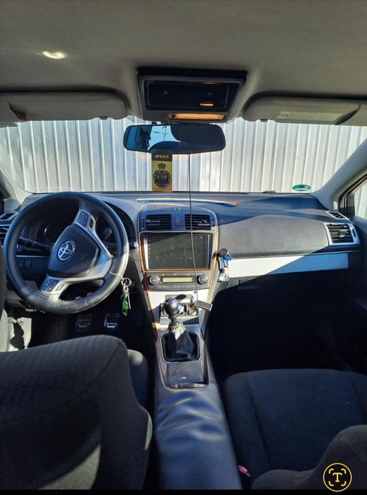 TOYOTA Avensis 2010 — imagine 4
