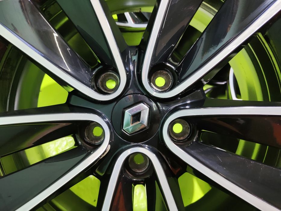 17 5x114.3 Renault лети джанти 5х114.3 рено