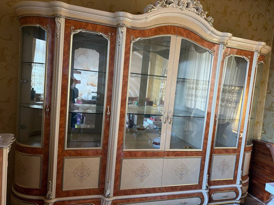 Стенка, в отличном состоянии