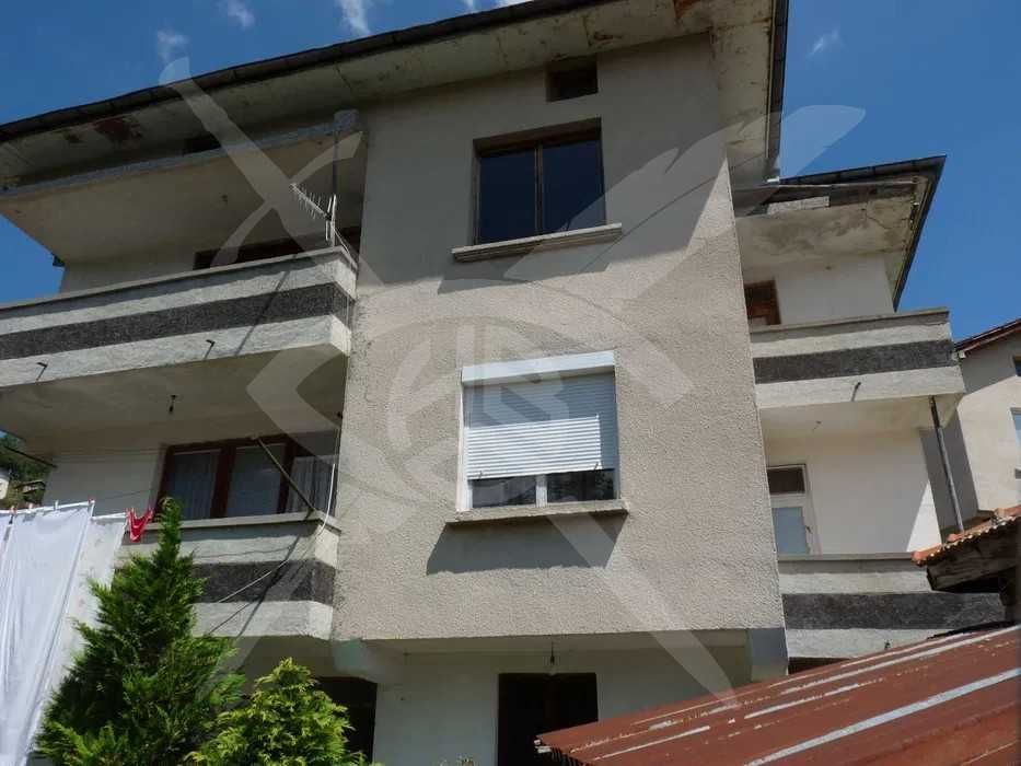 Продава се Къща в с. Баните, Област Смолян - 256 кв.м за 325 €/кв.м - Снимка #12
