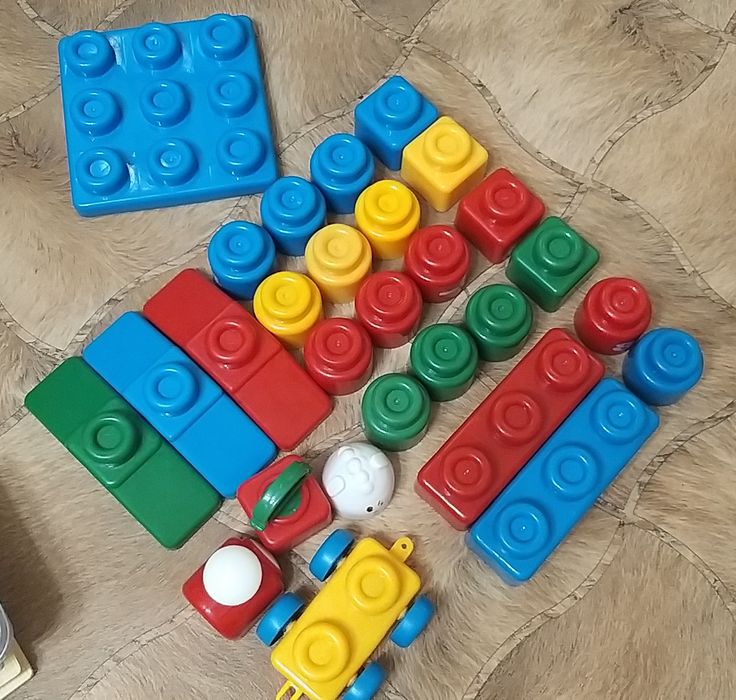 Конструктор и Боулинг детский