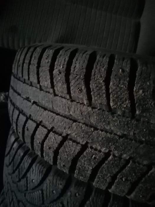 Продаю резину с дисками