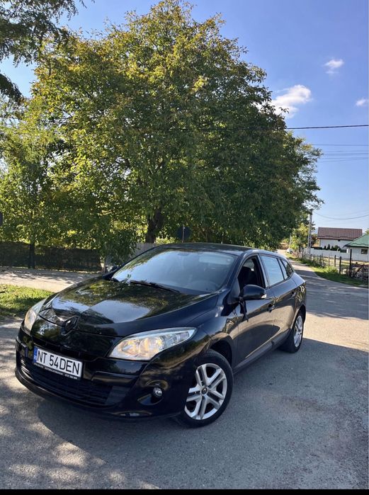 Vând renault megane