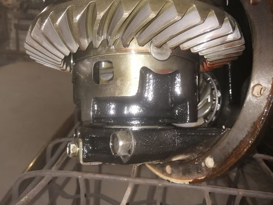 Продам редуктор на Прадо 90-95 вместе с чулком