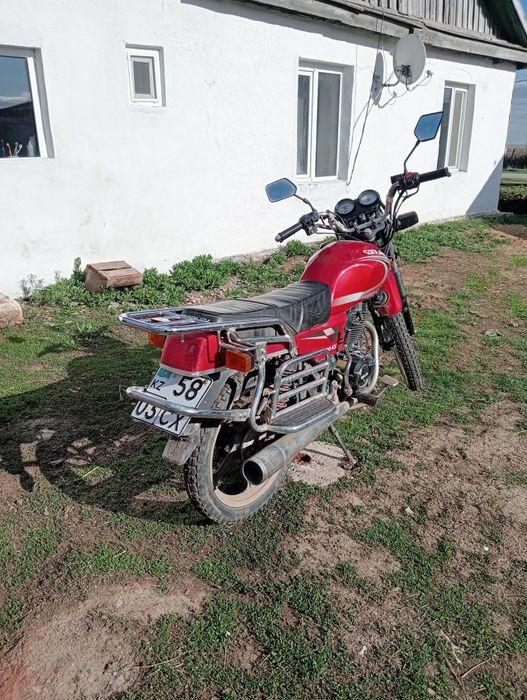 Продам мотоцикл почти новый 200 кубов
