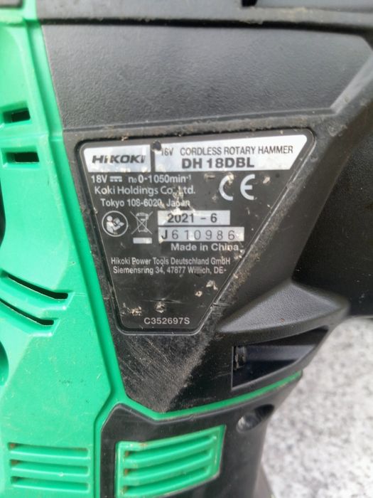 Hikoki Ъглошлайф и Перфоратор