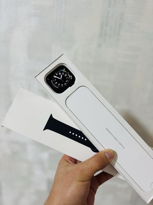 I watch series 8  32gb 88% kor dok full 45mm