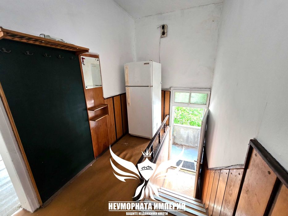 Дава се под наем Тристаен апартамент в Асеновград - 120 кв.м за 210 € - Снимка #5