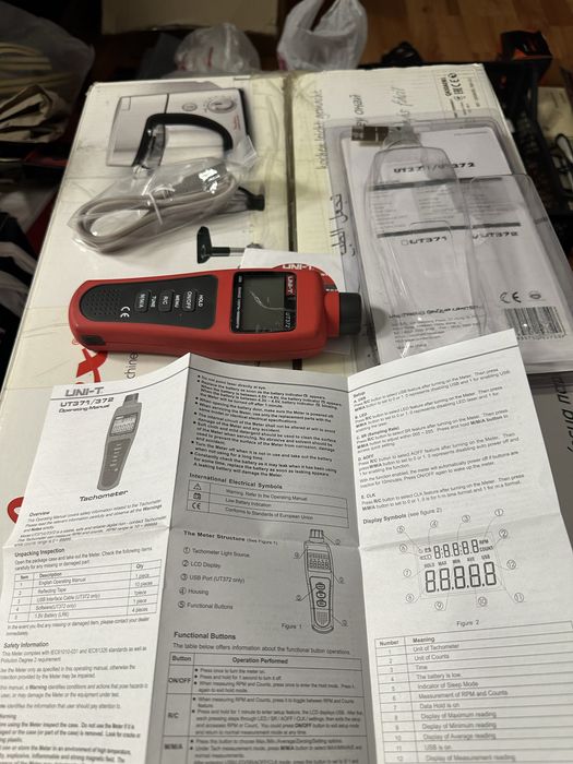 Тахометр UNI-T UT372