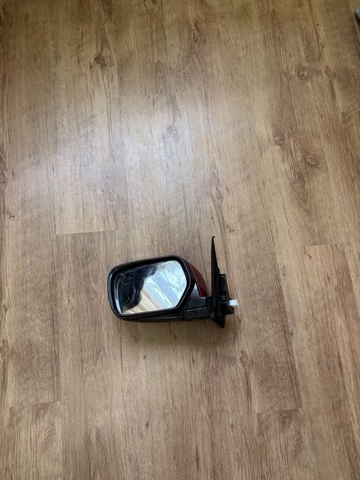 Странично огледало за муцубиши аутлендър 2007
