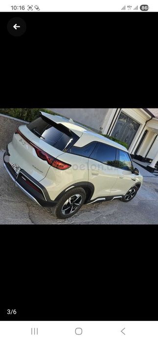 Автомашинв Бивайди юань ап