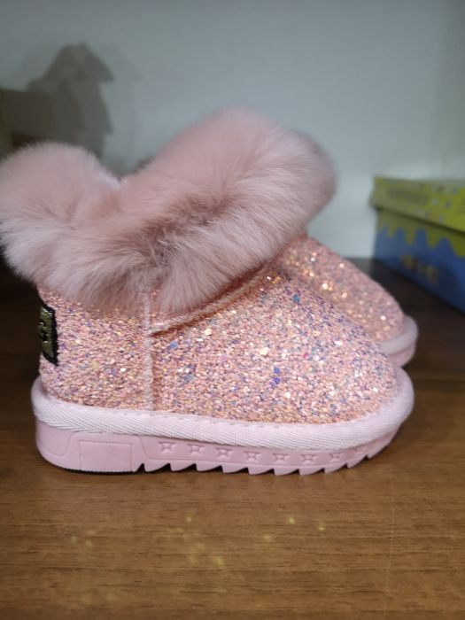 Детские угги новые