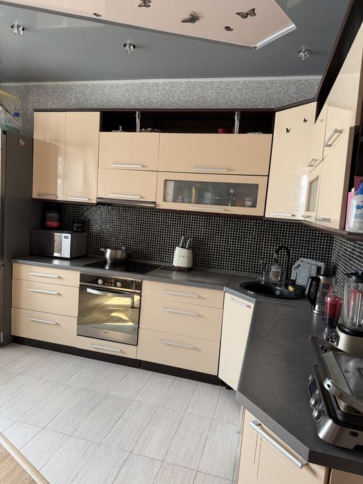 Продам кухонный гарнитур