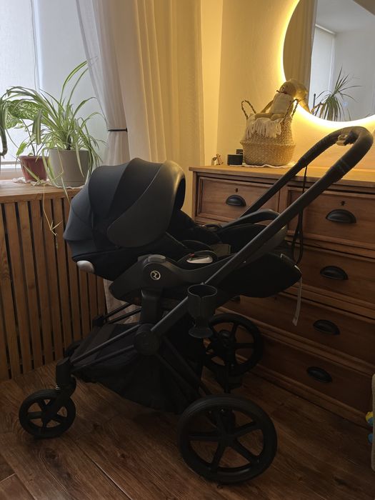 коляска Cybex Priam (прогулочный блок и автолюлька)