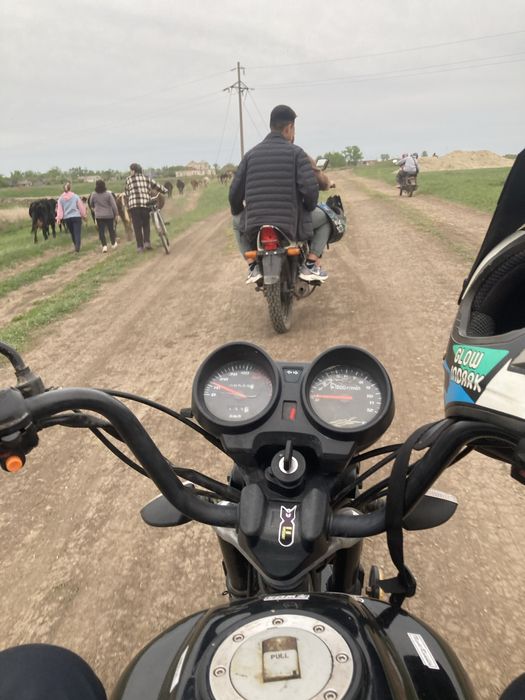 Мопед 110cm3……….